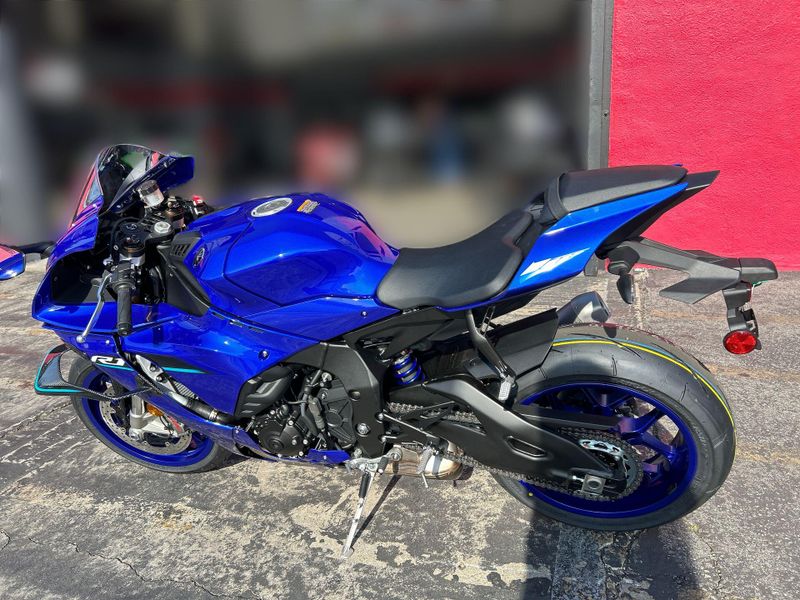 New 2026 Yamaha YZF-R1 Image 19