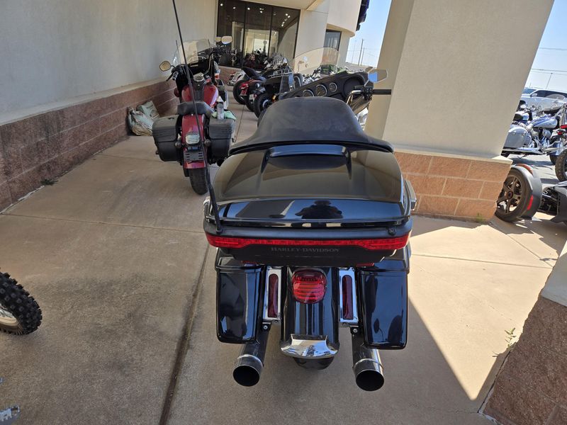 USED 2018 HARLEY ELECTRA GLIDE ULTRA CLASSIC Image 14