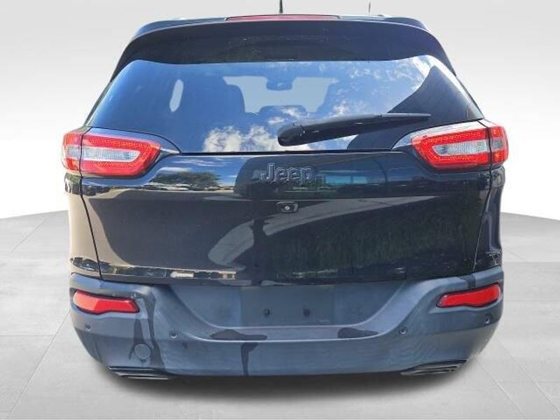 Used 2018 Jeep Cherokee Limited