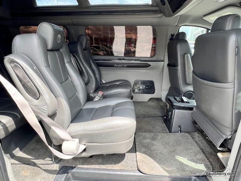 2017 Ford Transit-150 XLTImage 5