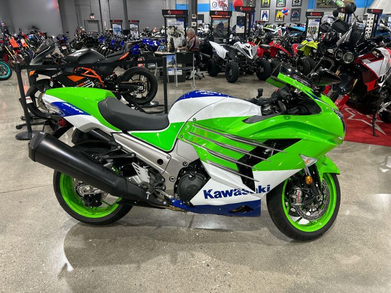 2024 Kawasaki NINJA ZX-14R 40TH ANNIVERSARY EDITION ABS Image 10