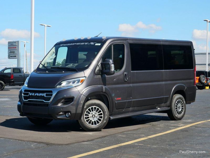 New 2024 RAM Promaster 1500 Slt+ Cargo Van Low Roof 136' Wb