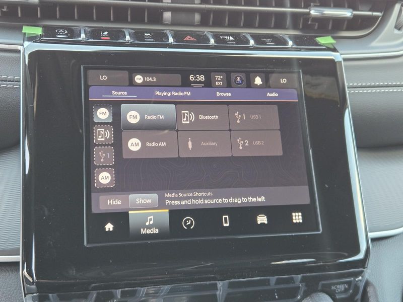 New 2026 Jeep Grand Cherokee L Laredo 4x2
