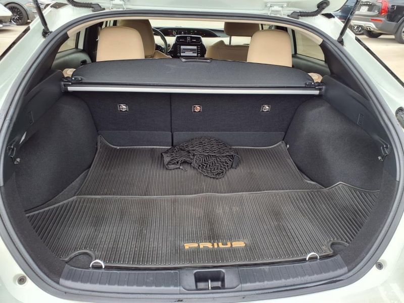 Used 2020 Toyota Prius LEImage 14