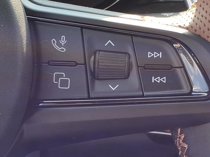 New 2025 Alfa Romeo Tonale Intensa AwdImage 19