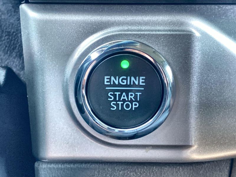 2021 Ford F-150 XLTImage 18