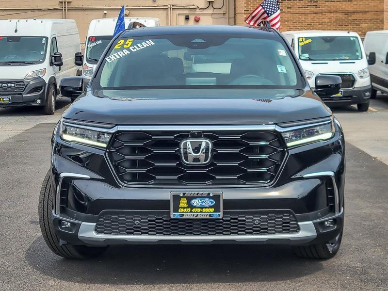 2025 Honda Pilot Elite photo 4