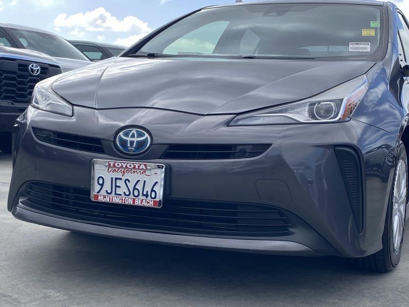 Used 2020 Toyota Prius LEImage 7