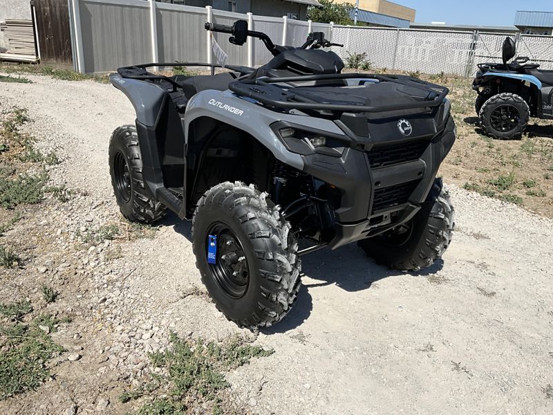 New 2026 Can-Am OUTLANDER 500 DPS Image 1