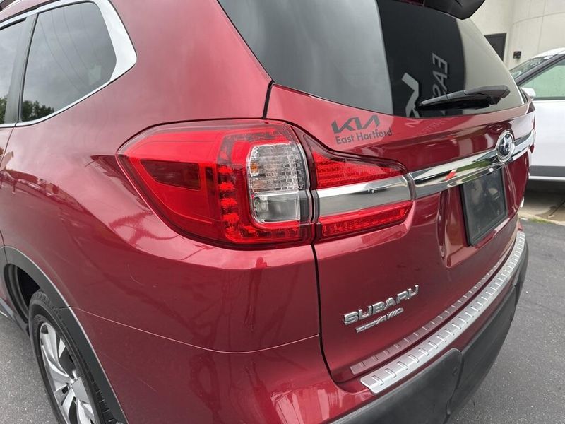 Used 2019 Subaru Ascent PremiumImage 9