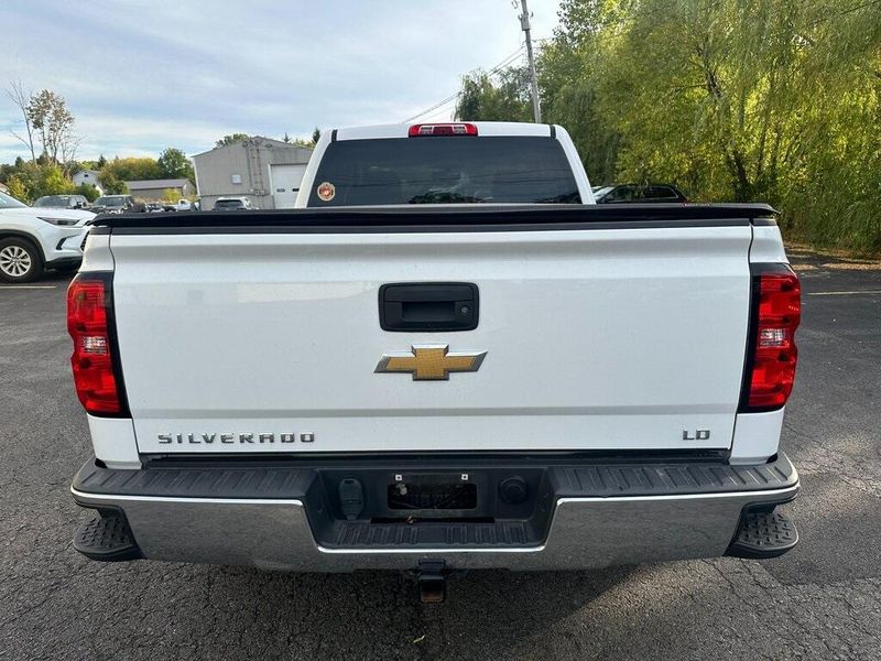 2016 Chevrolet Silverado 1500 LT photo 14
