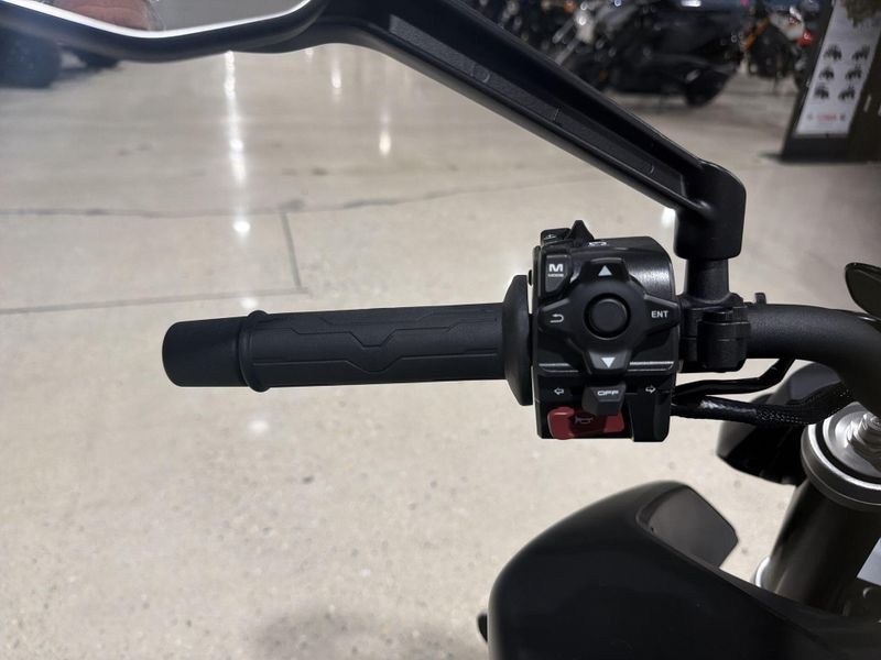 New 2026 CFMOTO 800NK Image 23