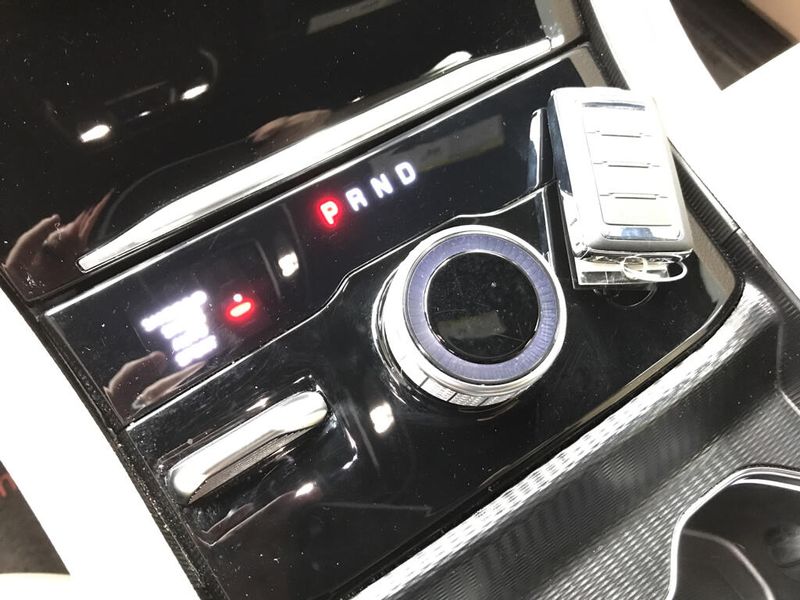 Used 2024 Jeep Grand Cherokee L LimitedImage 12