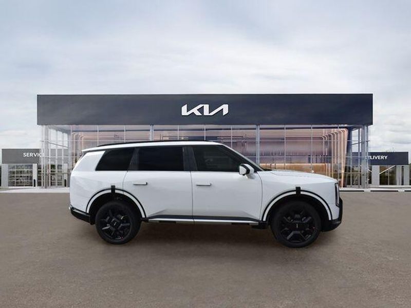 New 2027 Kia Telluride Hybrid SX PrestigeImage 2