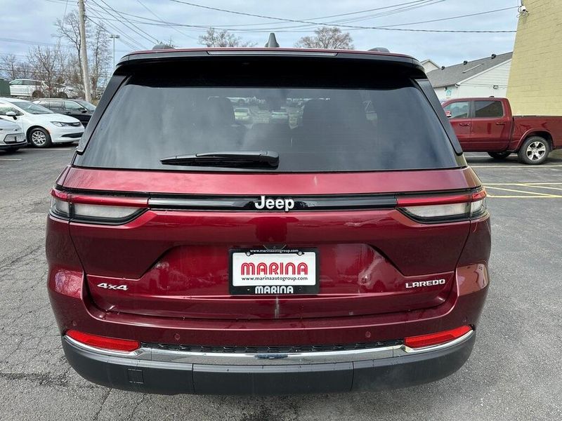 2025 Jeep Grand Cherokee Laredo X 4x4Image 9