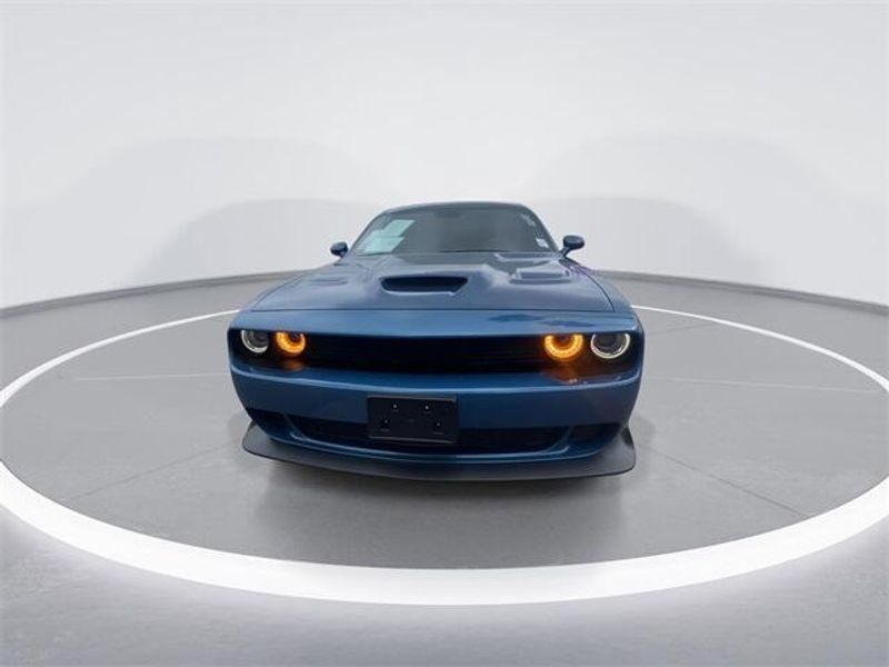 2020 Dodge Challenger R/T Scat Pack Widebody photo 3