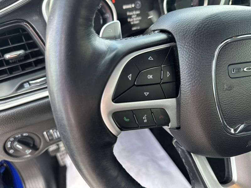 2018 Dodge Challenger SXT Plus photo 21