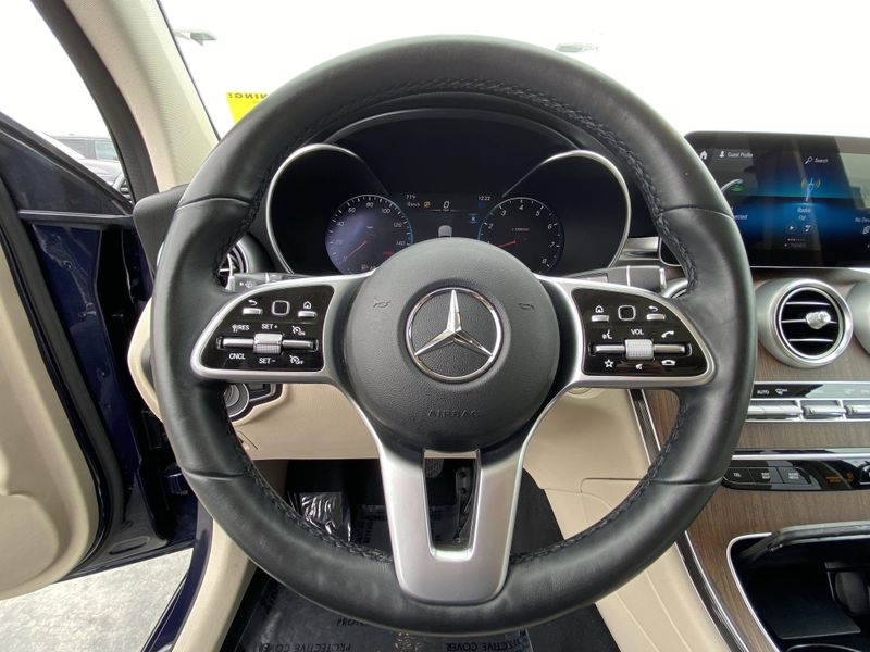 Used 2022 Mercedes-Benz GLC 300Image 26