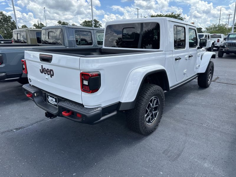New 2025 Jeep Gladiator Rubicon X 4x4Image 9