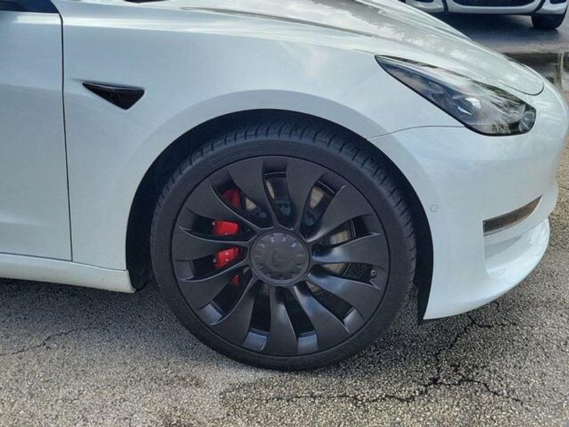 2022 Tesla Model 3 Performance photo 8