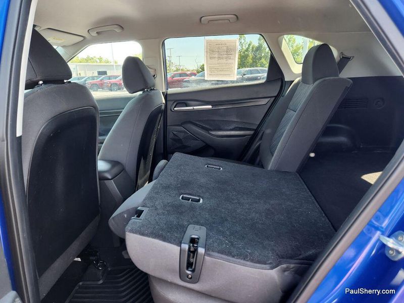 Used 2023 Kia Seltos LX