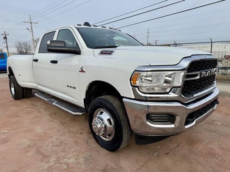 Used 2022 RAM 3500 TradesmanImage 3