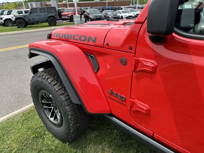 2024 Jeep Wrangler 4-door Rubicon XImage 17