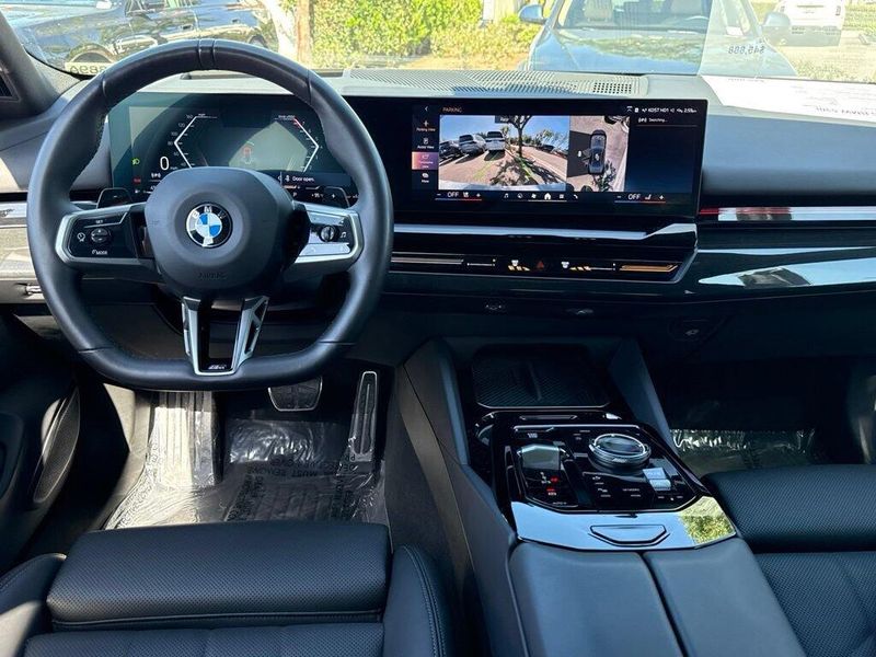 Used 2025 BMW 5 Series 530iImage 29