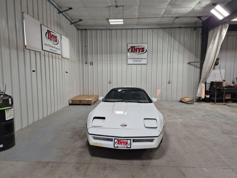 1989 Chevrolet Corvette Image 14