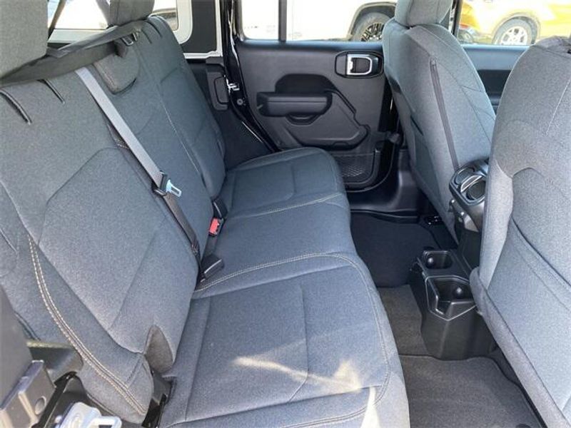 2025 Jeep Wrangler 4-door Sport SImage 14
