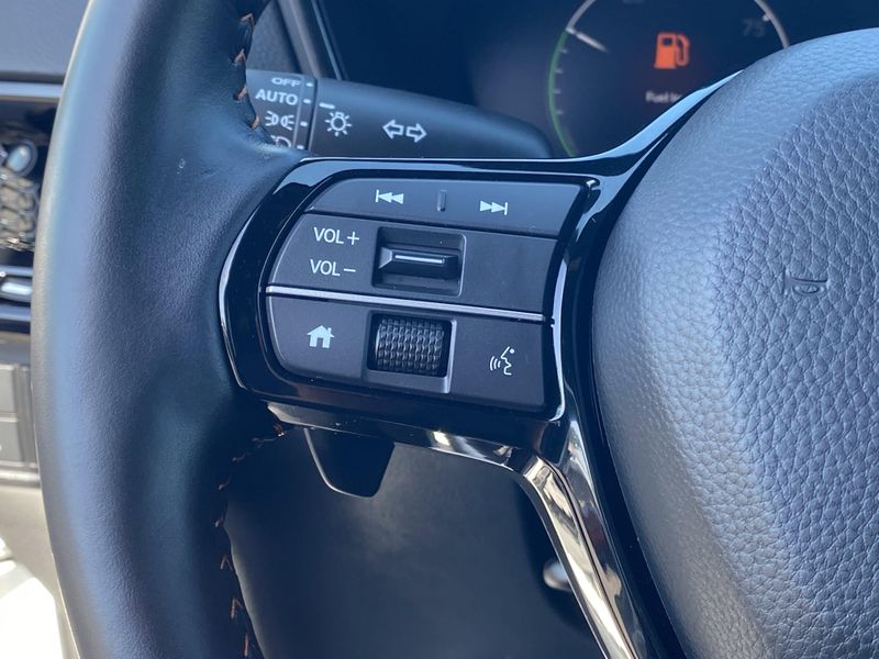 2025 Honda CR-V Hybrid Sport TouringImage 27