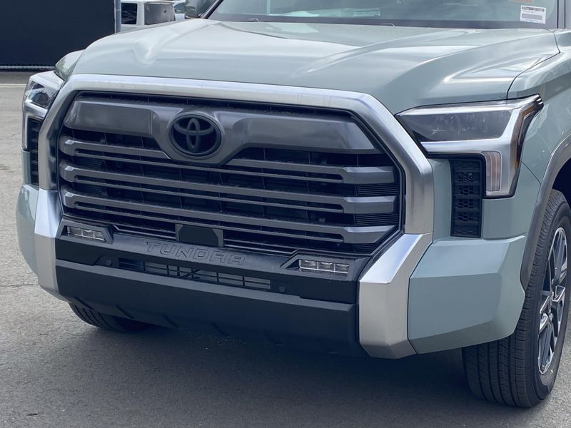 2025 Toyota Tundra LimitedImage 7