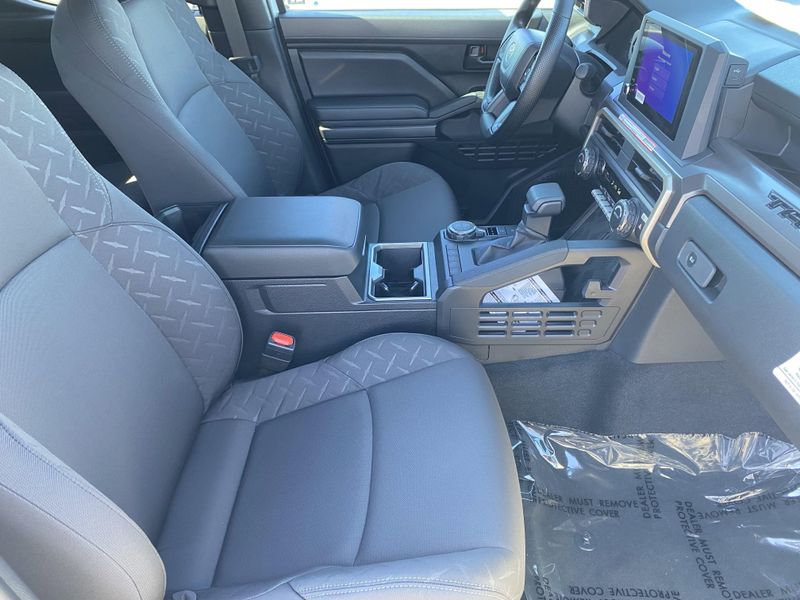 New 2025 Toyota Tacoma SR5Image 10