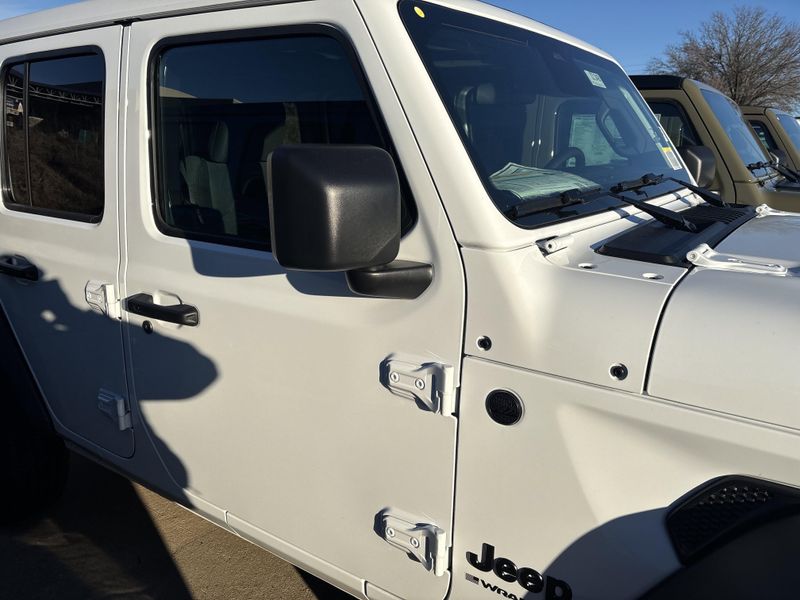 New 2026 Jeep Wrangler 4-door Sport SImage 5