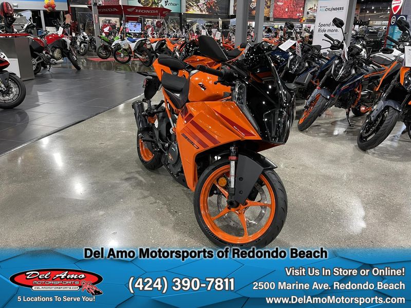 New 2024 KTM RC 390 Image 4