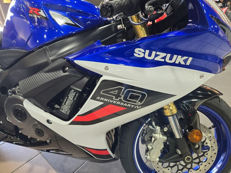 NEW 2026 SUZUKI GSXR750Z 40TH ANNIVERSARY EDITION Image 17