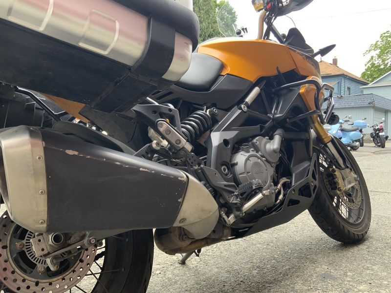 2016 Aprilia CAPONORD RALLY