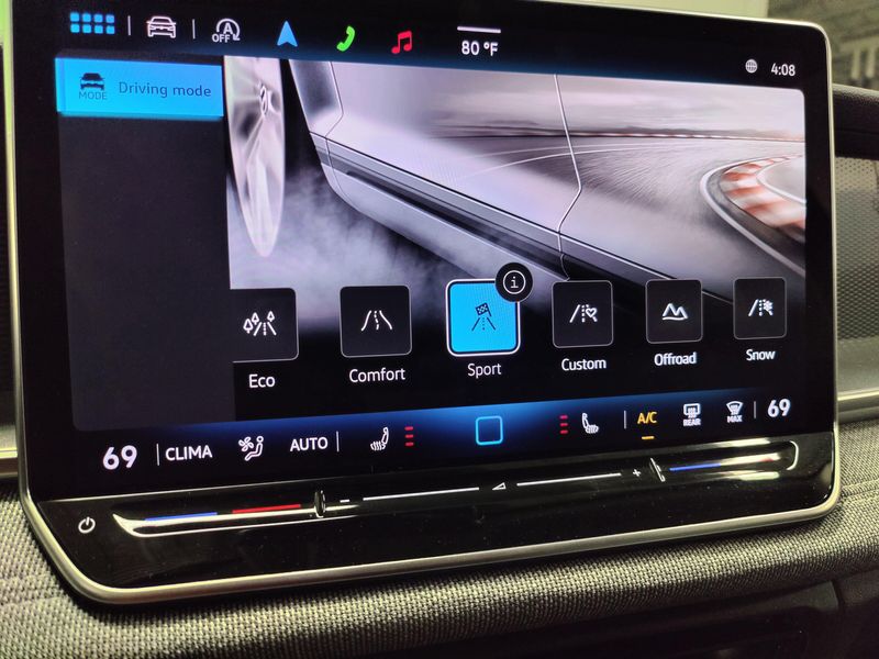 Used 2025 Volkswagen Tiguan S 4-Motion AWDImage 18