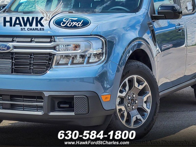 2024 Ford Maverick Lariat photo 2