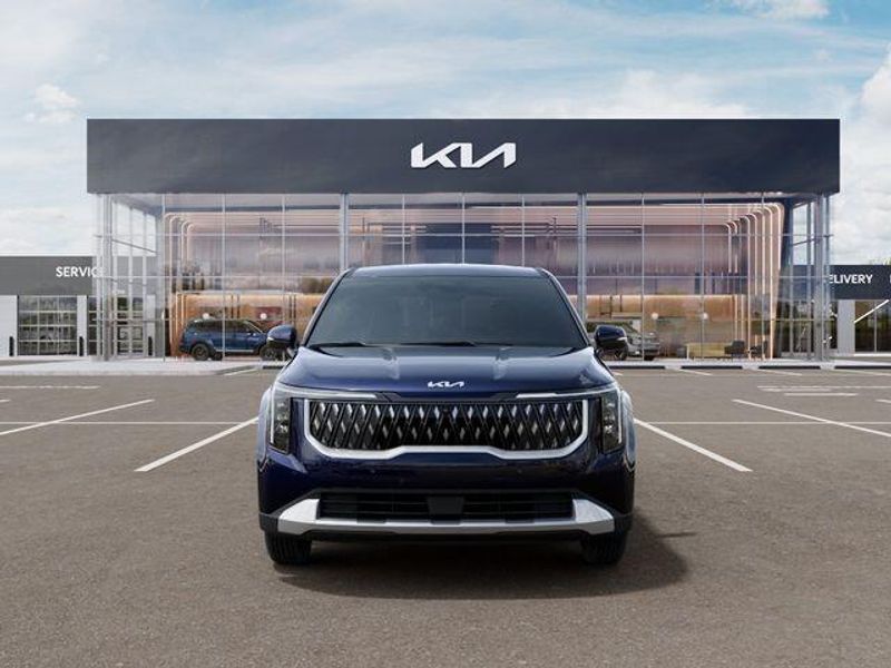 New 2026 Kia Carnival LXSImage 2
