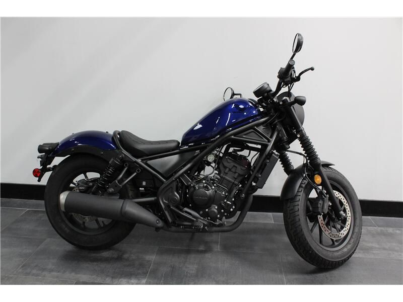 2021 Honda Rebel 300 in a Blue exterior color. New England Powersports 978 338-8990 pixelmotiondemo.com 