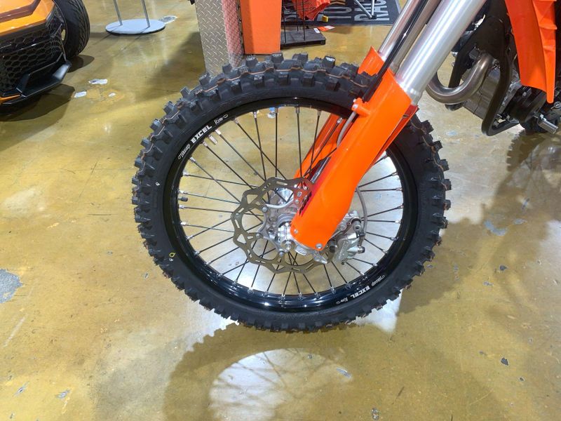 New 2025 KTM 350 SX-F Image 14