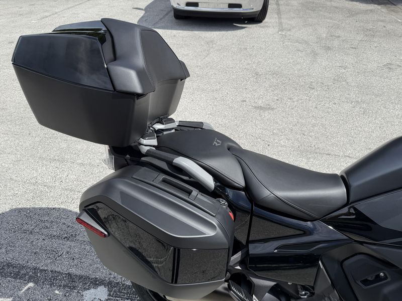 New 2026 BMW R 1300 RT 