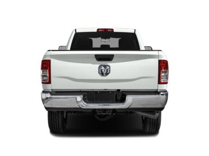 2022 RAM 2500 Tradesman Crew Cab 4x2 8