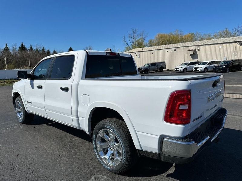 2025 RAM 1500 Big Horn Crew Cab 4x4 5