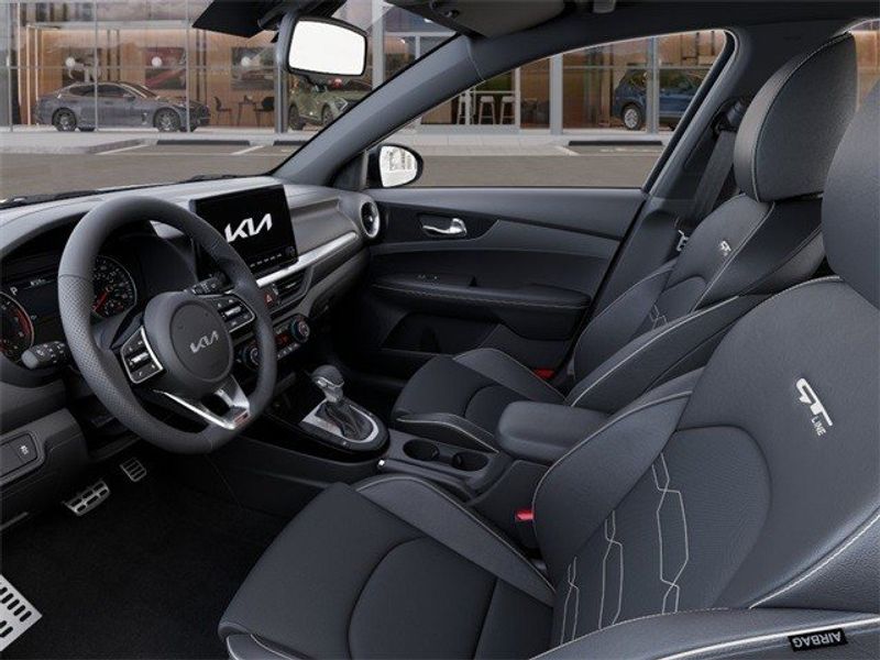 2024 Kia Forte GT-LineImage 17
