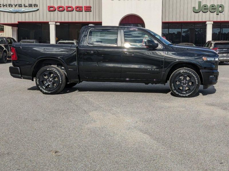 2025 RAM 1500 Big Horn Crew Cab 4x4 5