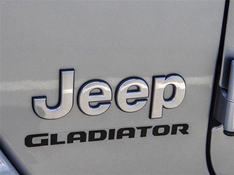 2022 Jeep Gladiator Overland 4x4Image 18