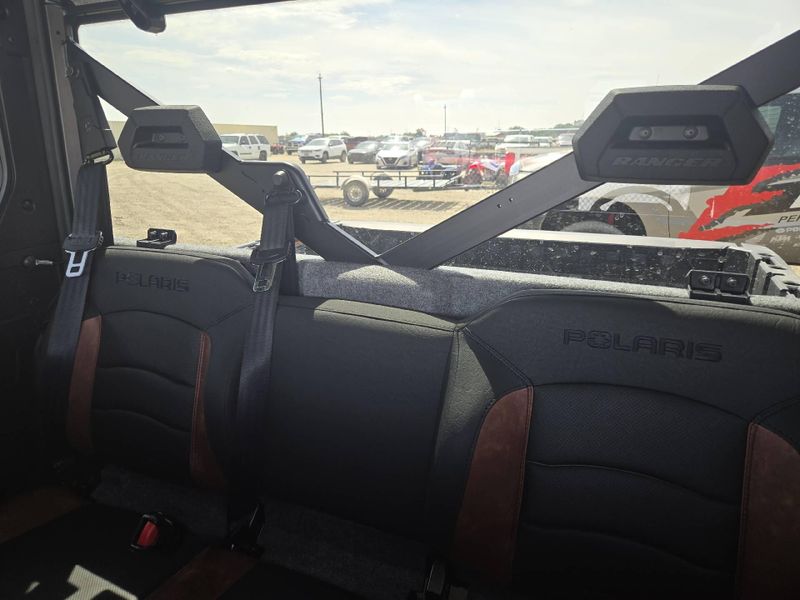 New 2027 Polaris RANGER CREW XP 1000 NORTHSTAR ULTIMATE 