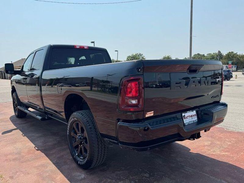 New 2026 RAM 2500 Black Express Crew Cab 4x4 8